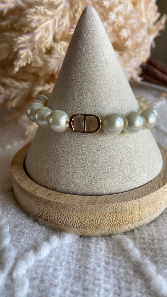 PEARL BRACELET