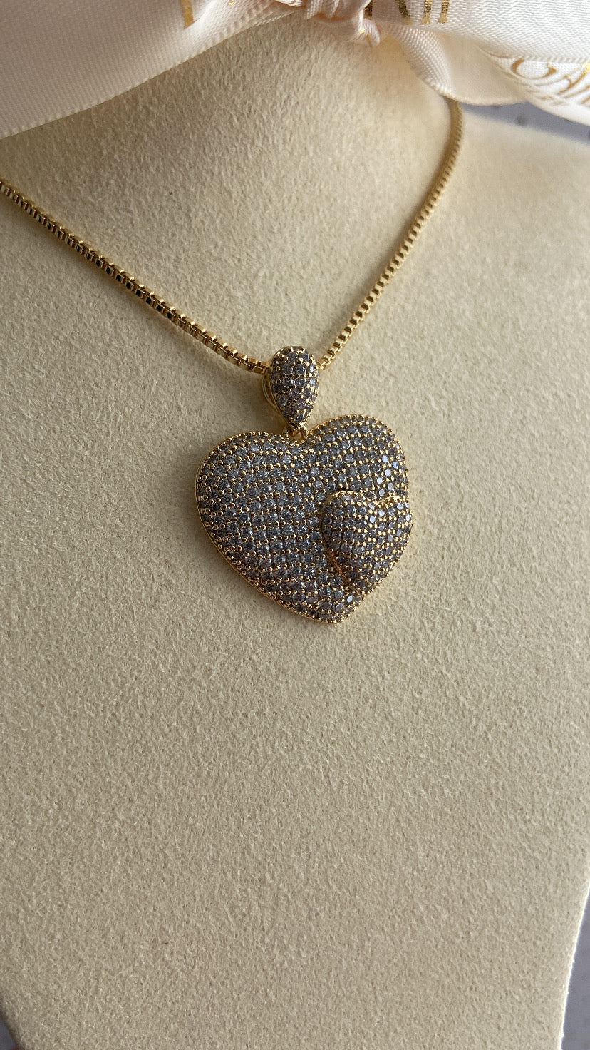 HEART ALL STONES CHAIN