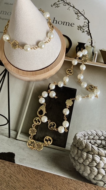 PEARLS SET